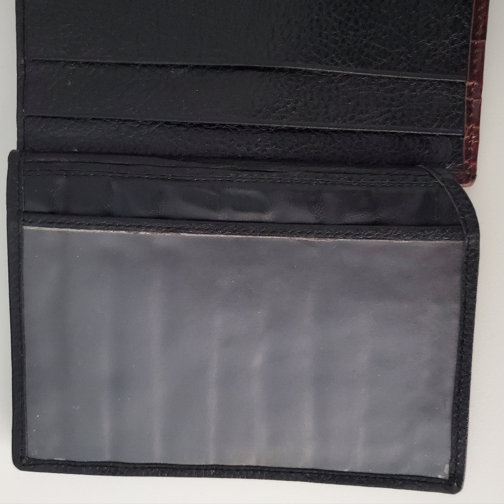 Bally Black and Brown Leather Wallet With Kiss Lock - Picture 8 of 12